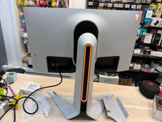 Monitor da gioco Alienware 27 AW2721D