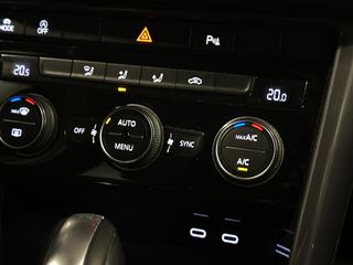 Volkswagen T-Roc R-Line 1.5TSi 150cv DSG7 2021