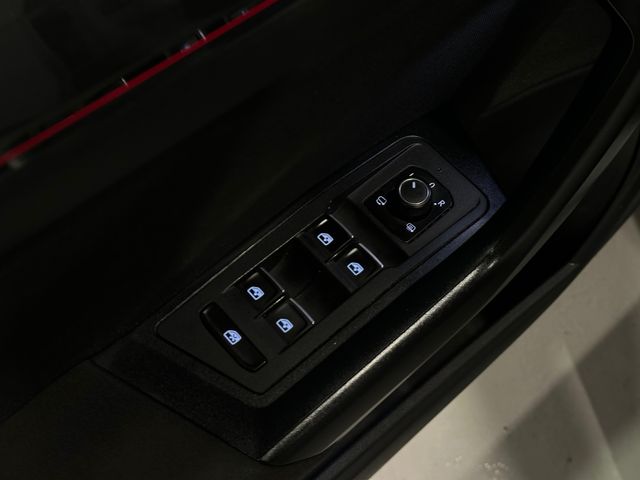 Volkswagen T-Roc R-Line 1.5TSi 150cv DSG7 2021