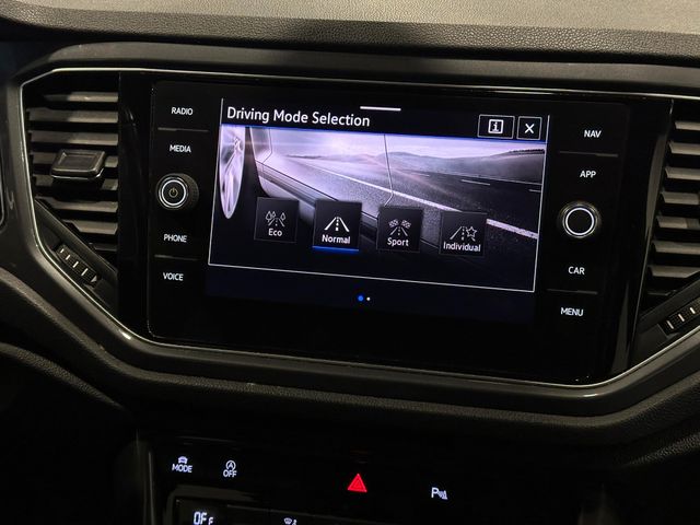 Volkswagen T-Roc R-Line 1.5TSi 150cv DSG7 2021