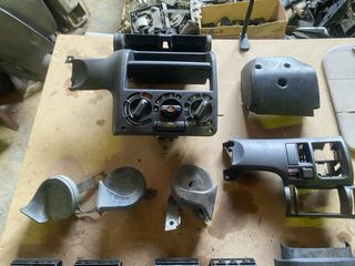 Peças Opel Astra F, grelhas, botões, palas de sol