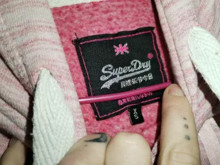 Sudadera Superdry Rosa y Blanca