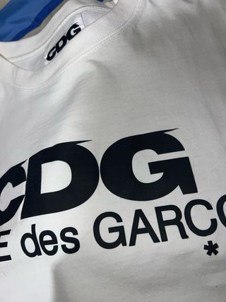 Camiseta CDG Comme des Garçons Blanca
