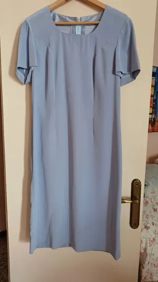 Conjunto vestido y guardapolvo azul