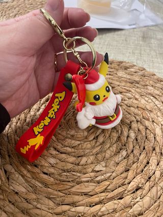 Llavero Pikachu Navidad