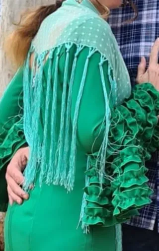Traje de Flamenca verde con volantes