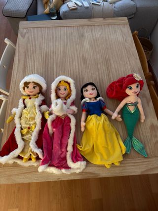 Muñecas Peluche Disney Princesas