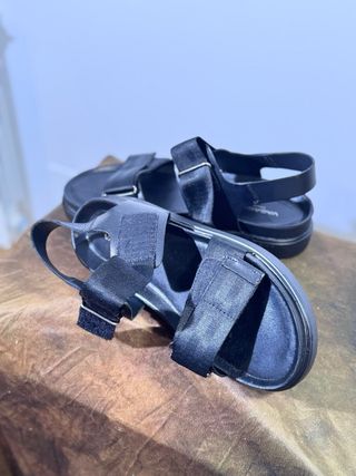 Sandalias de cuero negras talla 44