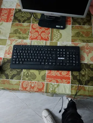 Teclado SANDA Negro