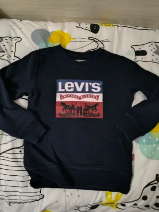 Sudadera Levi's niño talla 5 (Lote 4-5 años: 90€)