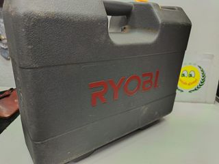 Lijadora de banda Ryobi EBS-7076