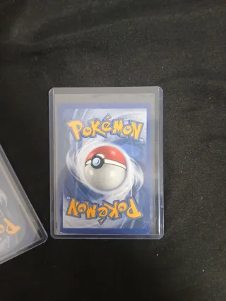 Pikachu y Bulbasaur Base Set 1ª Edición