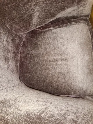 Poltrona Velluto Marrone Comoda