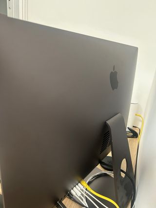 iMac Pro 2017 - 14 Núcleos - 64GB RAM