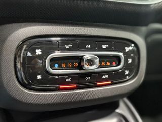 Smart Fortwo EQ fortwo cabrio Ushuaïa 087/100 brabus