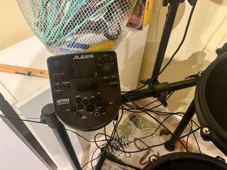 Batería Electrónica Alesis Nitro