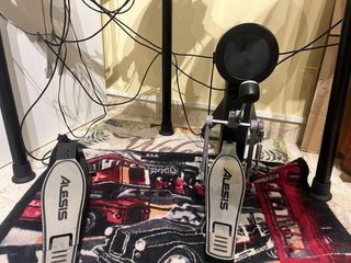 Batería Electrónica Alesis Nitro