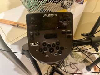 Batería Electrónica Alesis Nitro