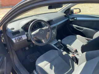Opel Astra h gtc  2006