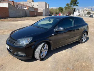 Opel Astra h gtc  2006