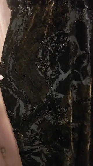 Vestido Sfera Halter Flecos Negro Dorado Talla S