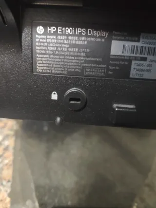 Monitor HP E190 IPS Display