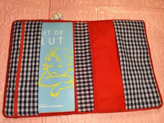 Portadocumentos bebé monstruo de colores