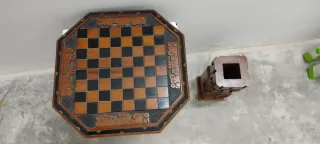 Juego de Ajedrez Roble Tallado a Mano