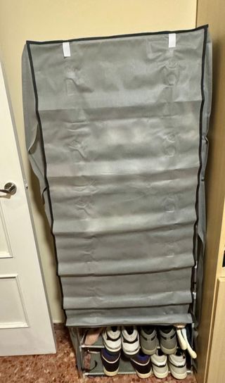 Zapatero tela gris 8 baldas