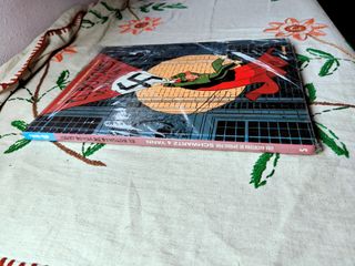 El Botones de verde caqui. Una historia de Spirou