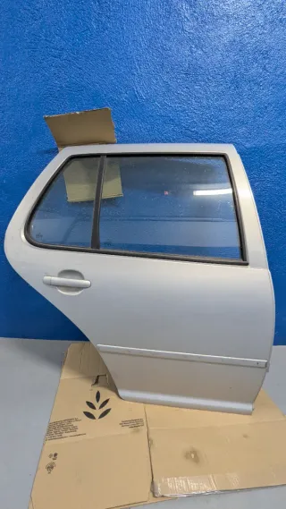 Puerta Trasera Derecha Golf 4