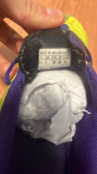 Botas de fútbol talla 40 Messi