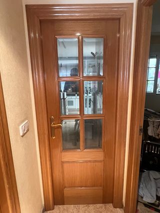Puerta interior madera en perfecto estado