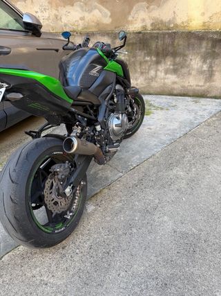 Kawasaki Z900e limitada A2 2019
