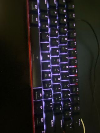 Teclado Gaming Negro con Retroiluminación Roja