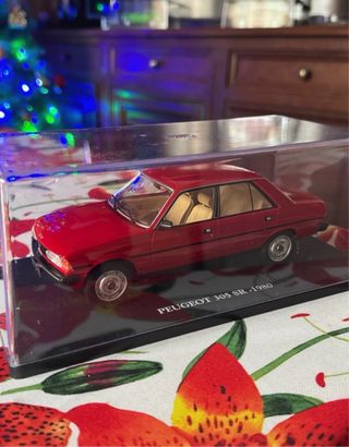 Modellino Peugeot 305 SR - 1980