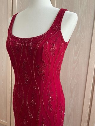 ️Vestido de fiesta bordado con pedrería