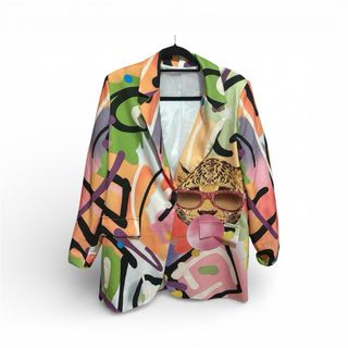 Americana con estampado de tigre