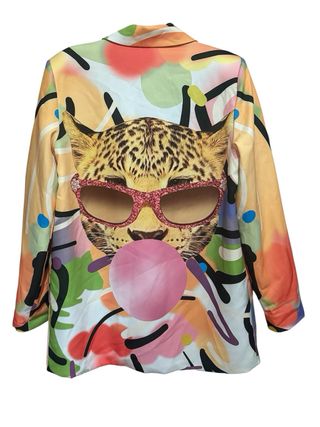 Americana con estampado de tigre