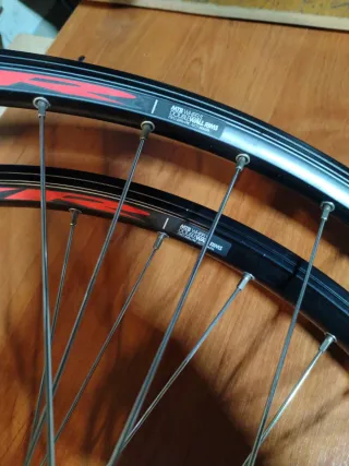 Llantas( MTB) 26 Doble Pared y doble acción.