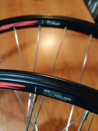 Llantas( MTB) 26 Doble Pared y doble acción.