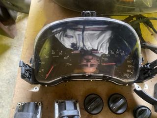 Peças Fiat Punto MK2: Quadrante, Faróis, Botões