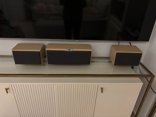 Sistema de Sonido JBL y Harnan Kardon