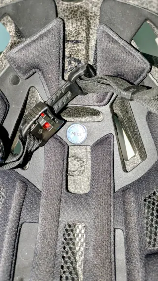 Casco Bell Bicicleta MTB Gris