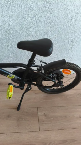 Bici infantil BTWIN Dark Hero 500 16"