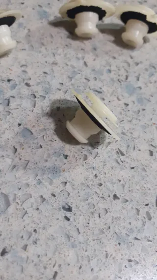 GRAPAS ALERÓN NISSAN PRIMERA GT P10E