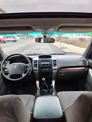 Toyota Land Cruiser 2005