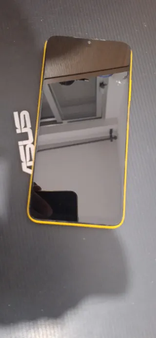 Xiaomi Poco Amarillo