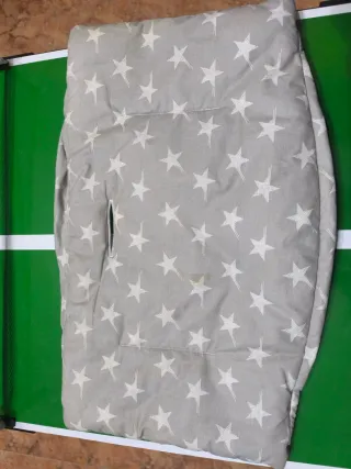 Funda Trona Stokke Estrellas Grises