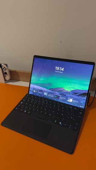 Surface Pro 8 i7 16GB 1TB + Accesorios